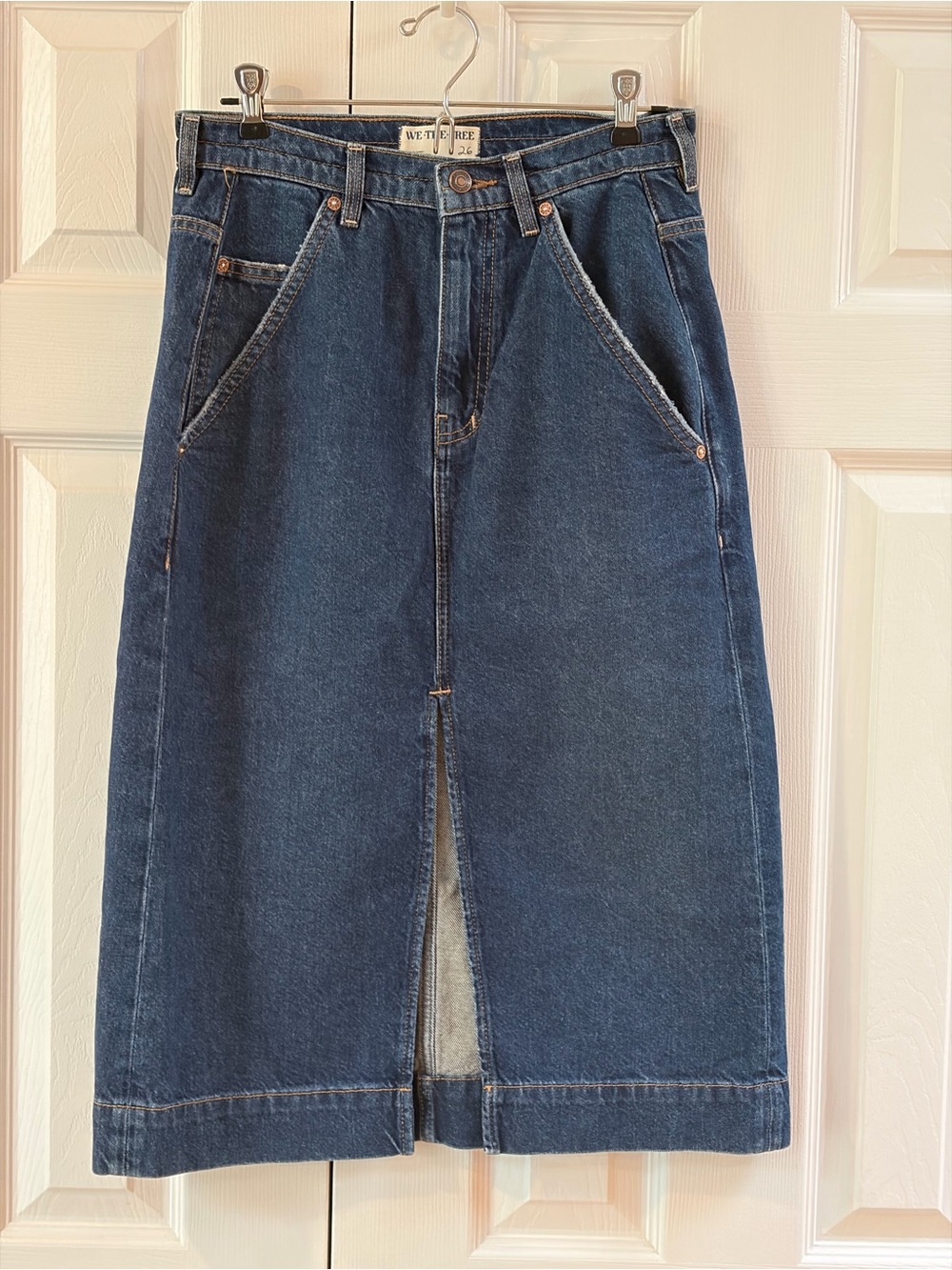 We the Free Dark Indigo Wild Roses Denim Midi Skirt Size 26